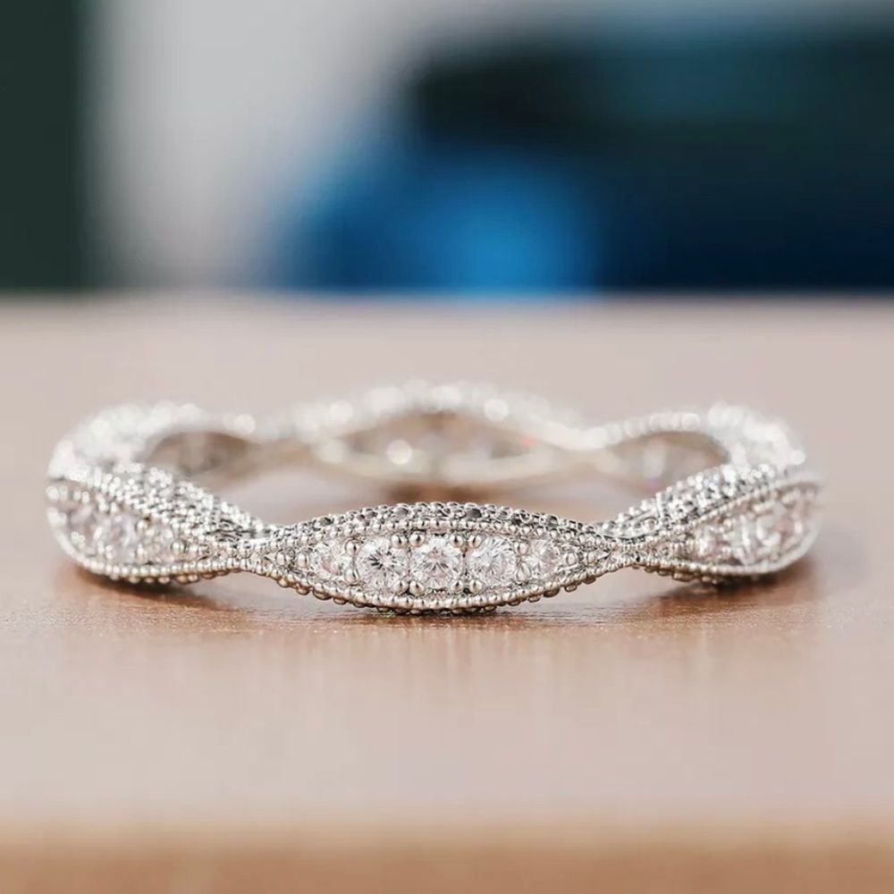 925 Sterling Silver Twisted Eternity Band